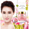 Нічна Маска пом'якшувальна з пелюстками троянди BIOAQUA Rose Hydrating Petal, 120 г