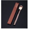 Кисть для тона/румян HOURGLASS Blush Brush No 2 (Original)