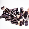 Пензлик для розтушовування тіней HOURGLASS Tapered Blender Brush No 6