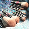 Набор Кистей для макияжа из кукурузного волокна с ручками кристалами IT Cosmetics  LIVE BEAUTYFULLY 9 шт. Crystal  