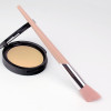 Пензель для хайлайтера, що повторює форму щік Cheek-Hugging Highlight Brush #120 (No brend)
