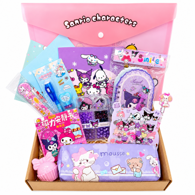Подарунковий набір на День Народження милої канцелярії Sanrio з блокнотиком, пеналом, наклейками, печатками, міні струму боки та набір для плетіння бісером 14 од.