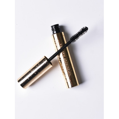 Професійна туш для вій з ефектом сценічного об'єму PARTY QUEEN Excessive Lash Waterproof